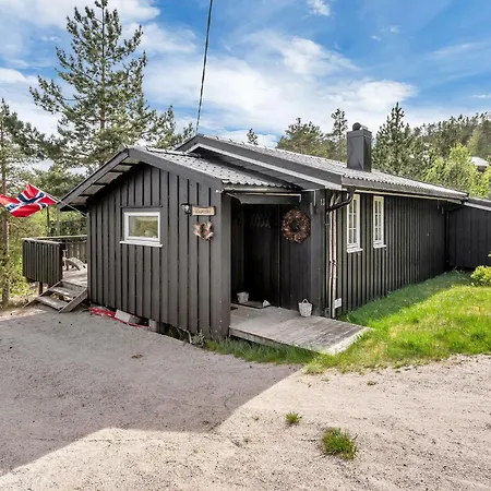 Knottebu By Interhome Domek alpejski
